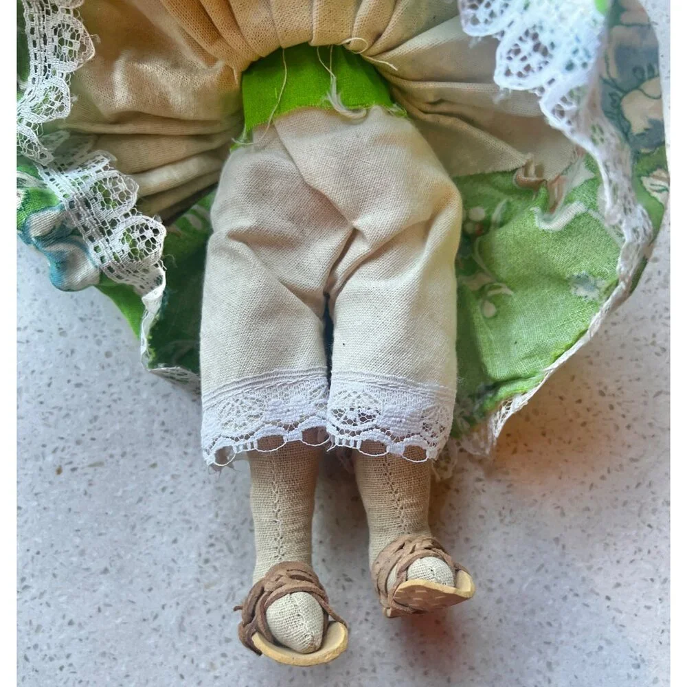 Handmade St. Thomas Folk Cloth Doll VTG In Traditional Green Dress With Veil